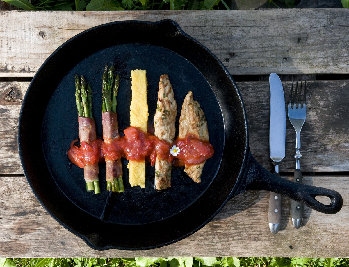 Spargel Polenta Pute Chili-Erdbeer-Chutney